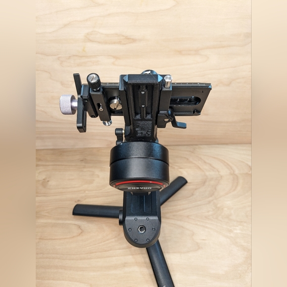 Zhiyun Weebill S [Official] 3-Axis Gimbal Stabilizer for Mirrorless and DSLR Cam - Picture 5 of 8